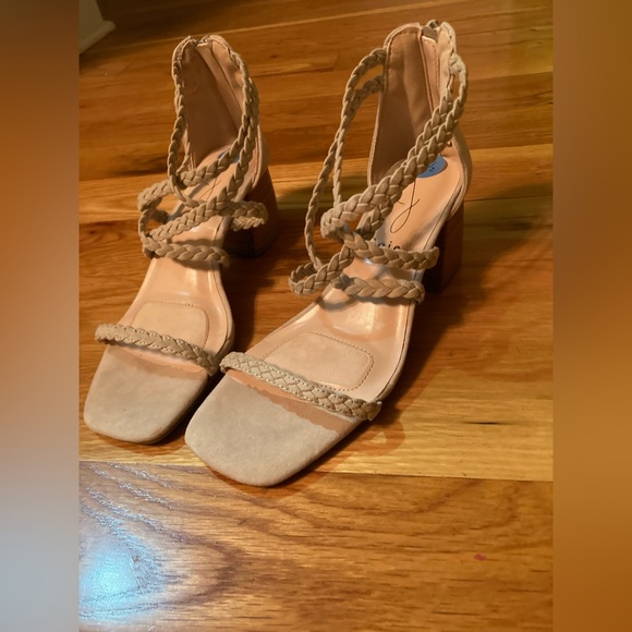 Joie Light nude color strappy block heeled sandals size 6.5 NEW - Picture 2 of 9